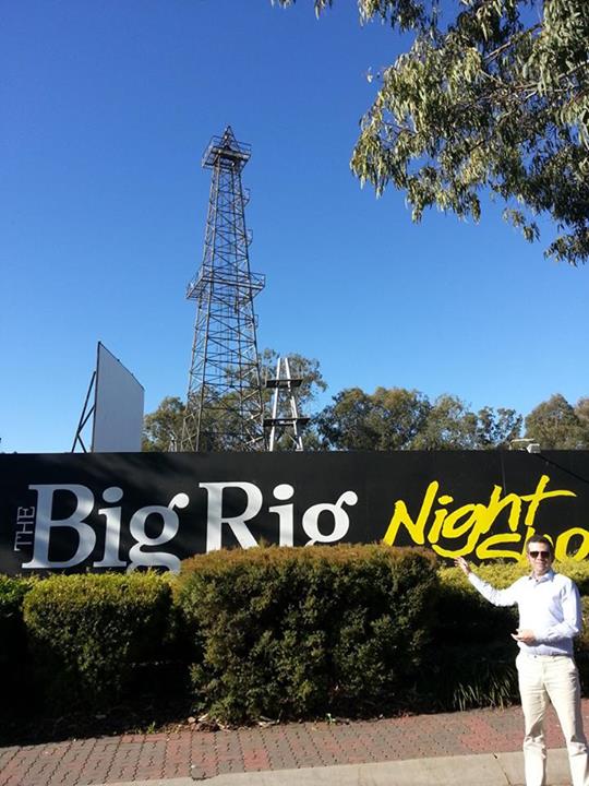 999558_10201077197625602_605948233_n