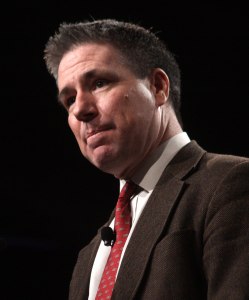 Daniel_Mitchell_by_Gage_Skidmore